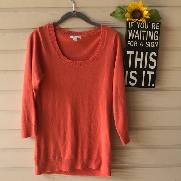 New York & Company Sweaters - 💰5 -4- $20💰 New York & Company sweater